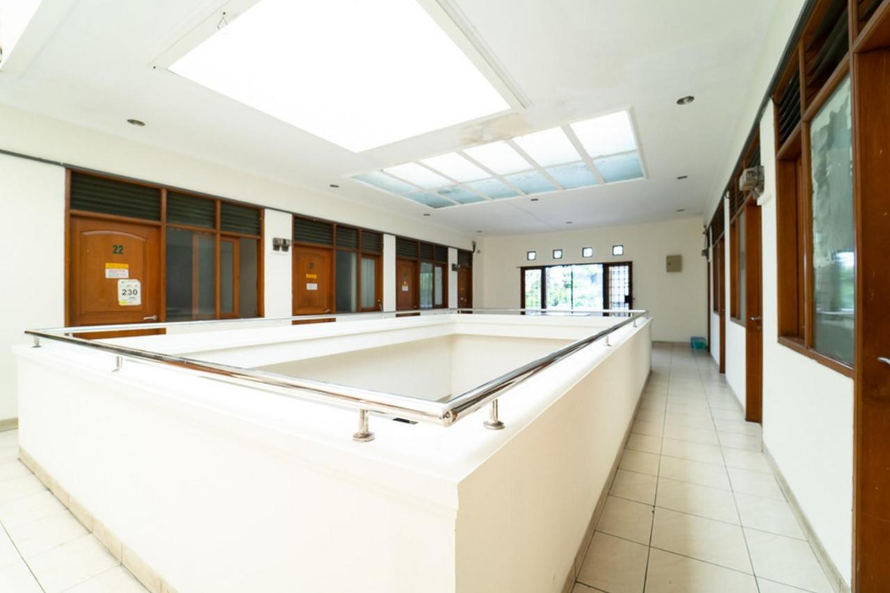 Koolkost Near Padjadjaran University - Minimum Stay 6 Nights Bandung Exteriör bild