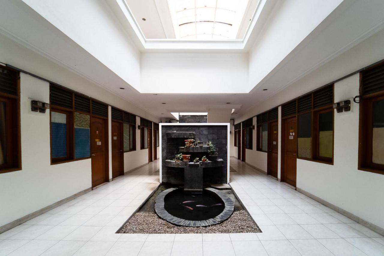 Koolkost Near Padjadjaran University - Minimum Stay 6 Nights Bandung Exteriör bild